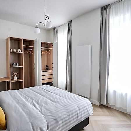 Urban Chic Apartment In The Heart Of Mechelen Exterior photo