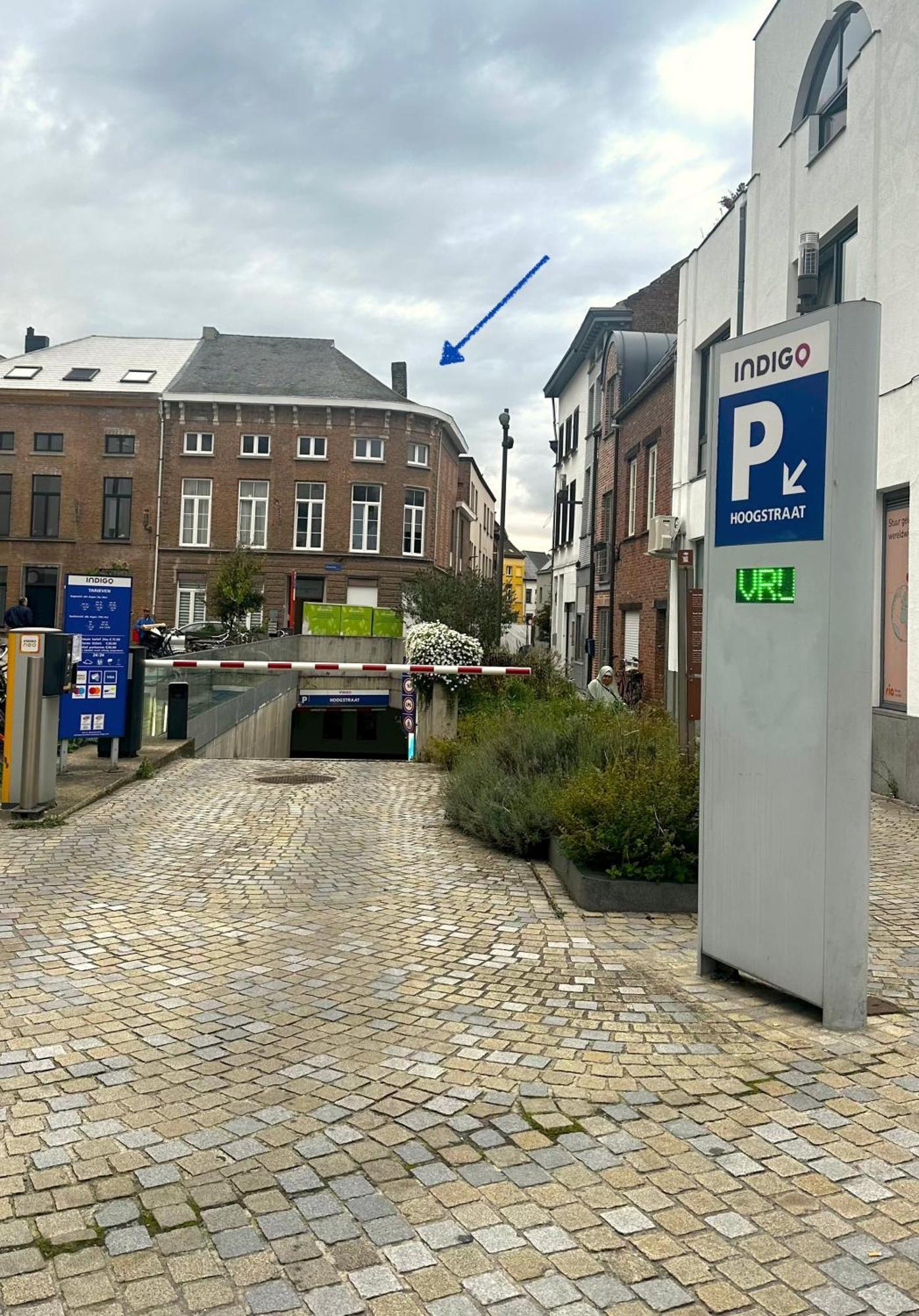 Urban Chic Apartment In The Heart Of Mechelen Exterior photo